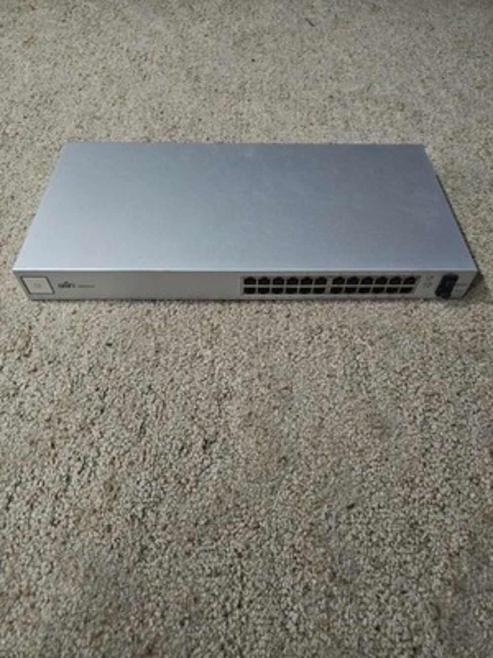 Ubiquiti UniFi US-24 24-Port Gigabit Managed Network Switch SFP US-24 Gen1